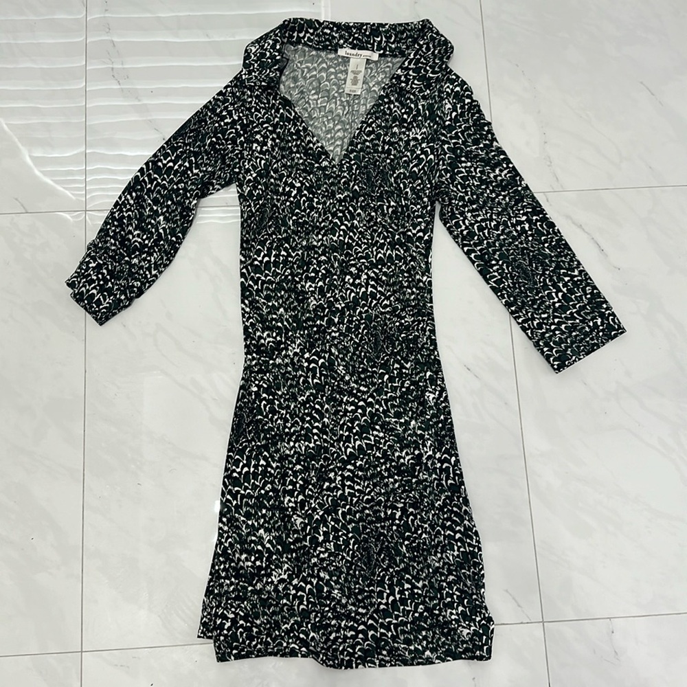 Laundry dress, Size 2, stretchy, black, white, green
